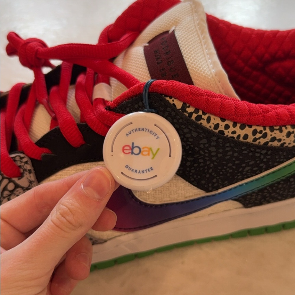 Nike SB Dunk Low 'What The Paul' CZ2239-600 - Picture 6 of 13